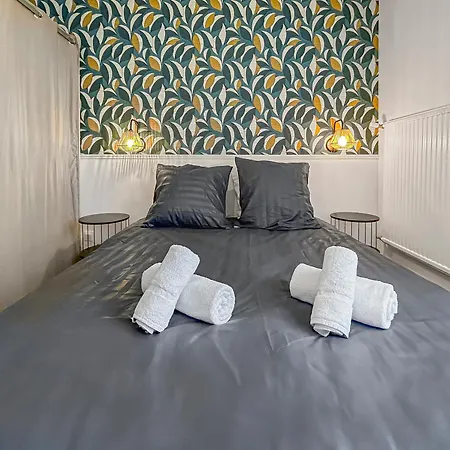 Lumineux, Wi-fi Et Parking Prive Appartement Niort