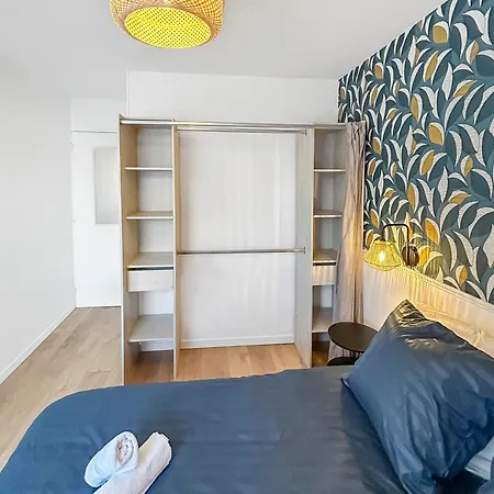 Lumineux, Wi-fi Et Parking Prive Appartement Niort
